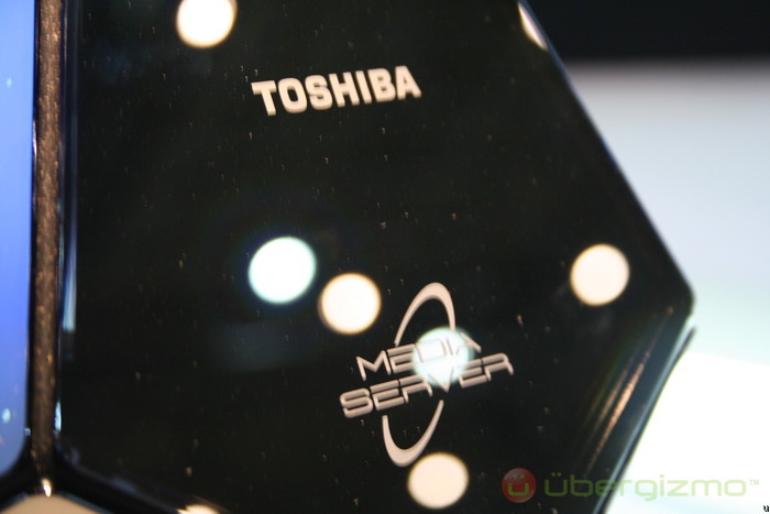toshiba-media-server-concept-10.JPG