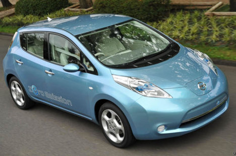 nissan leaf Can Electric Cars Go Mainstream?