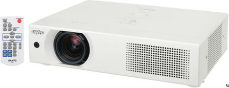 Sanyo LP-XU106 projector 