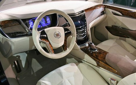 Cadillac XTS Platinum concept has OLED display
