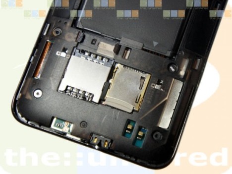 HTC HD7 Has Hidden microSD Memory Card Slot