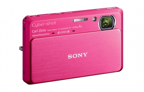 Sony Introduces 3D-capable Cyber-shot Cameras