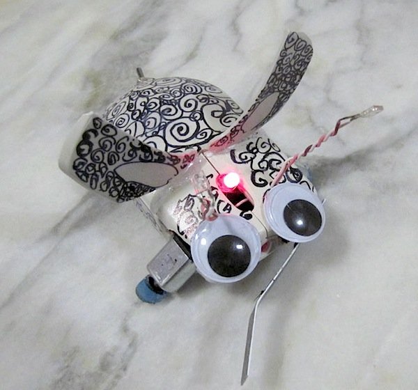 Robot mice make great pets Robot mice make great pets