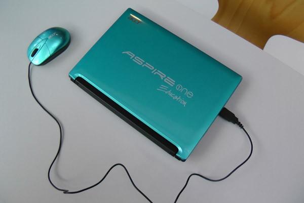 Acer Aspire One E100 debuts with dual booting capability Acer Aspire One E100 debuts with dual booting capability