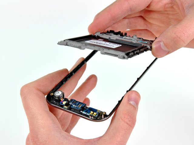 Samsung Galaxy S 4G receives teardown treatment Samsung Galaxy S 4G receives teardown treatment