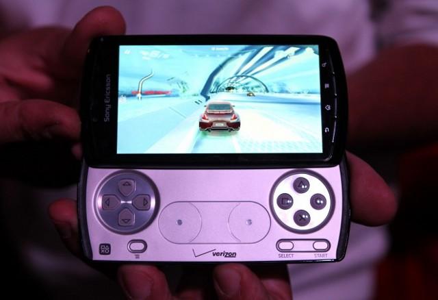 sony ericsson xperia play cdma pictures. Folks who have been hankering after the CDMA Sony Ericsson Xperia Play will be pleased to know that the good people over at the FCC have given their