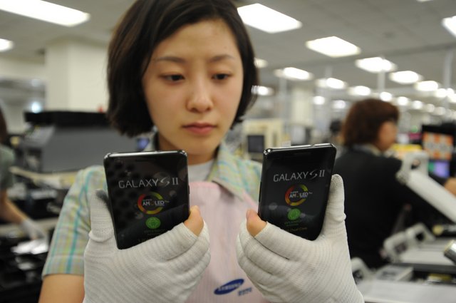 Samsung Galaxy S II: 3 million pre orders placed Samsung Galaxy S II: 3 million pre orders placed