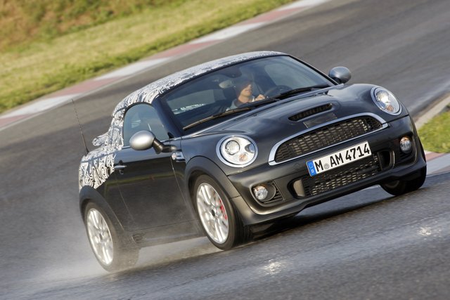 2012 Mini Cooper Coupe officially revealed