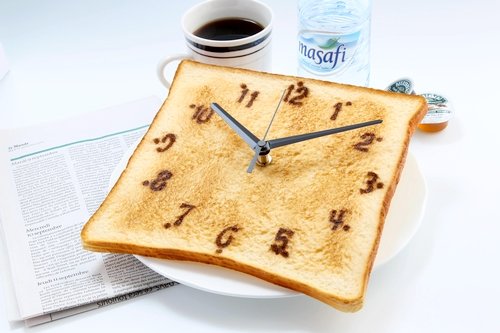 Toast clock Toast clock