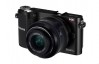 Samsung NX200   The collision of quality and size