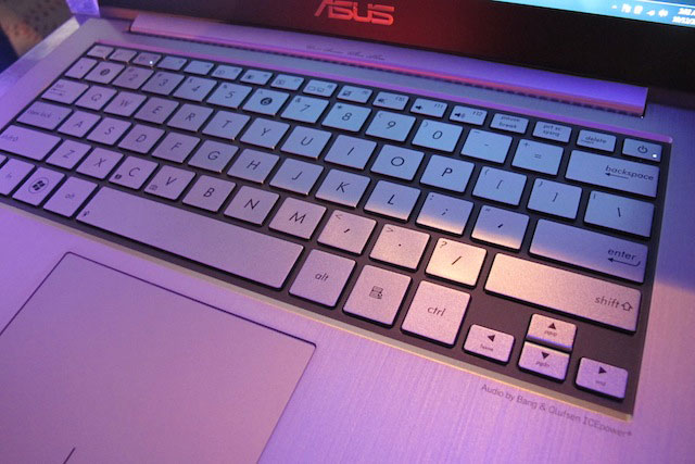 Asus Zenbook UX21 Preview