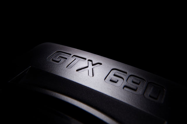 GeForce_GTX_690_style-182-p
