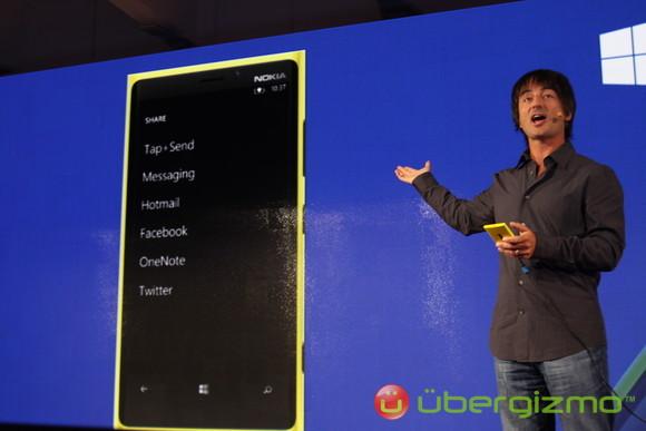 Windows Phone 8 on Nokia Lumia 920 preview