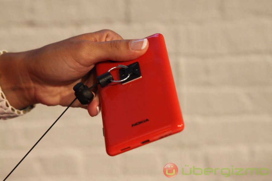 nokia-lumia-920-820-hands-on-06
