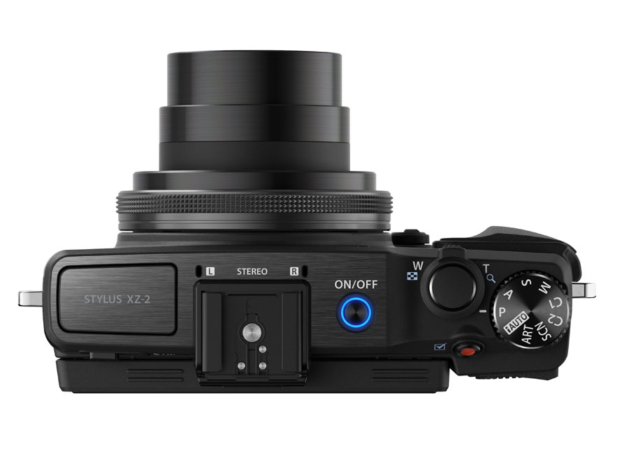 olympus-XZ-2_BLK_TOP