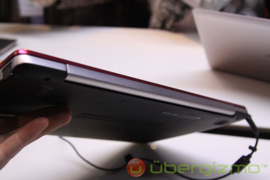 Asus-vivobook-s200-06