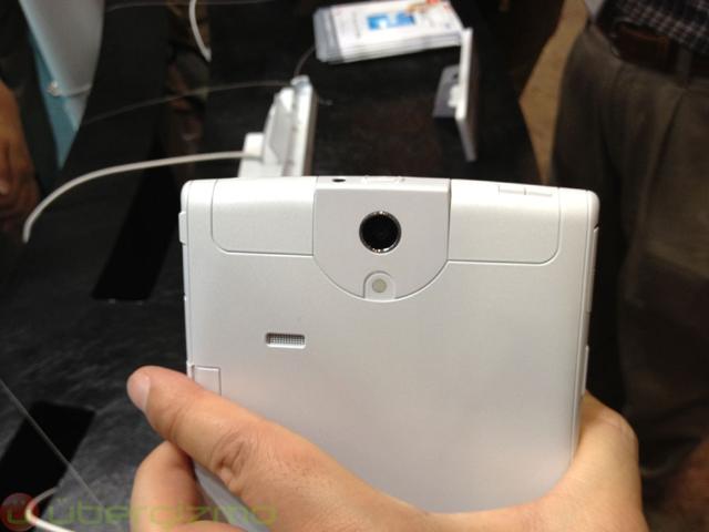 nec-xsmall-7-inch-07