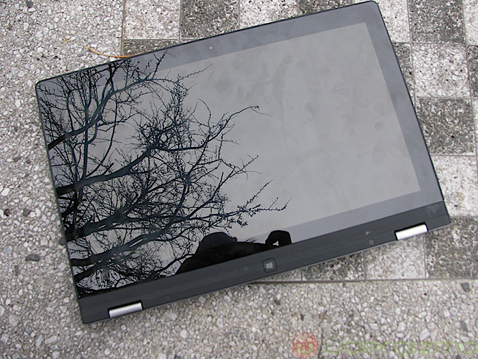 Lenovo Yoga-21-Ubergizmo