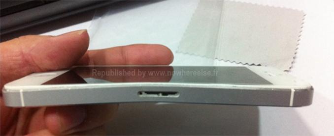 iPhone-5-Tordu-03