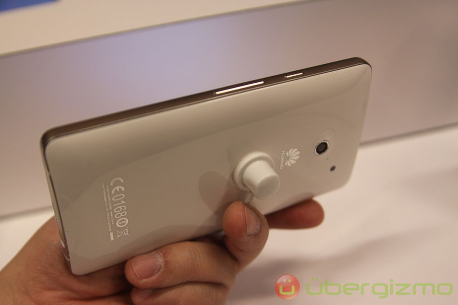 huawei-ascend-p2-03