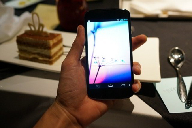 White Nexus 4 Leaked Again White Nexus 4 Leaked Again