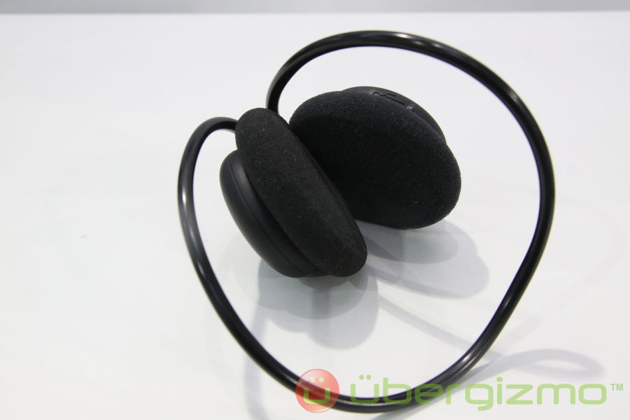 VR1-headphones-05