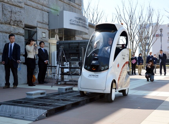 Hitachi Ropits Self Driving Vehicle Hitachi Ropits Self Driving Vehicle