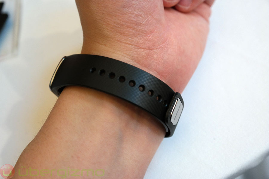 samsung-gear-fit-05.jpg