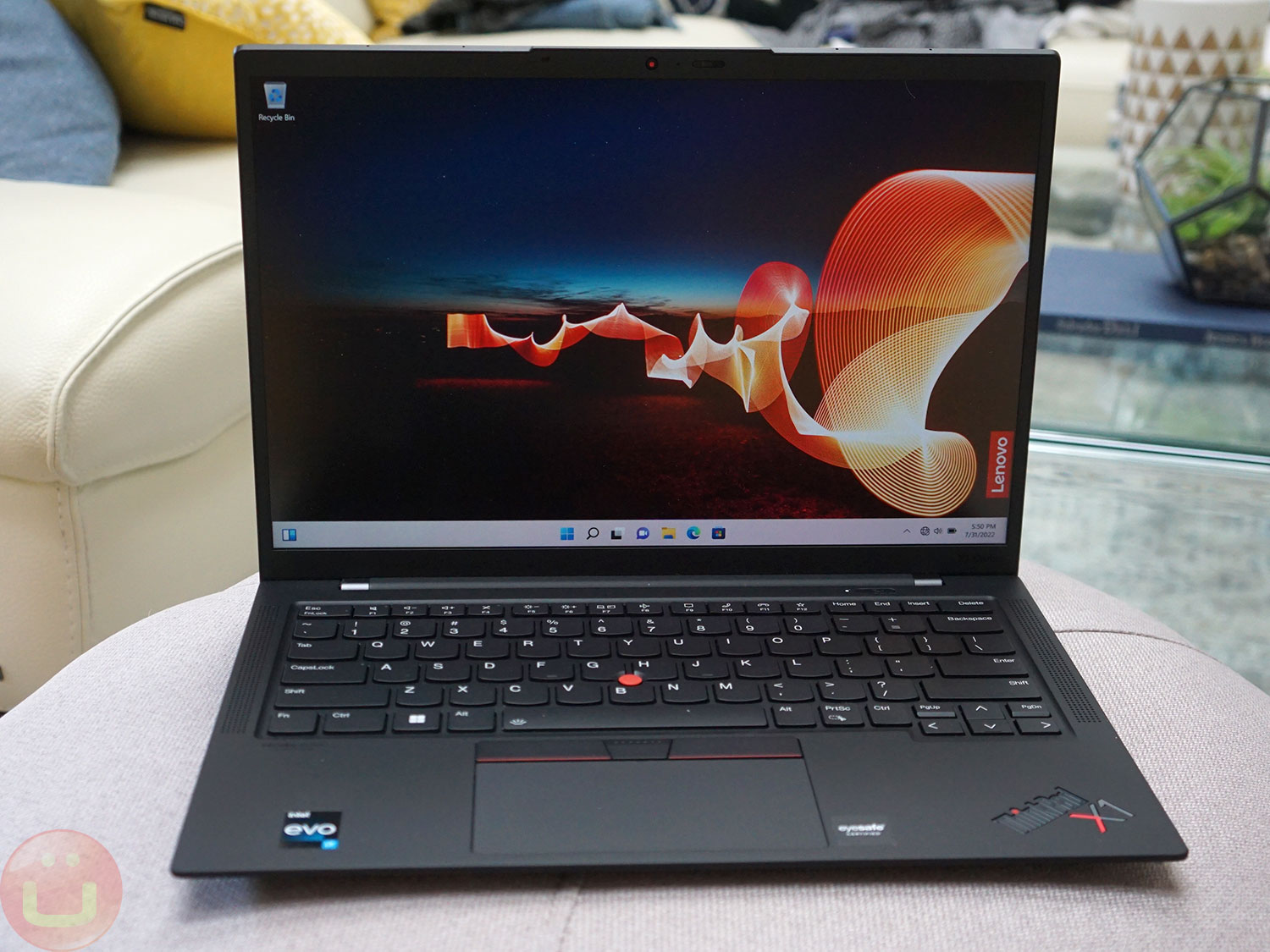 Lenovo atualiza linha ThinkPad X1 de notebooks: novas CPUs e uso de materiais reciclados