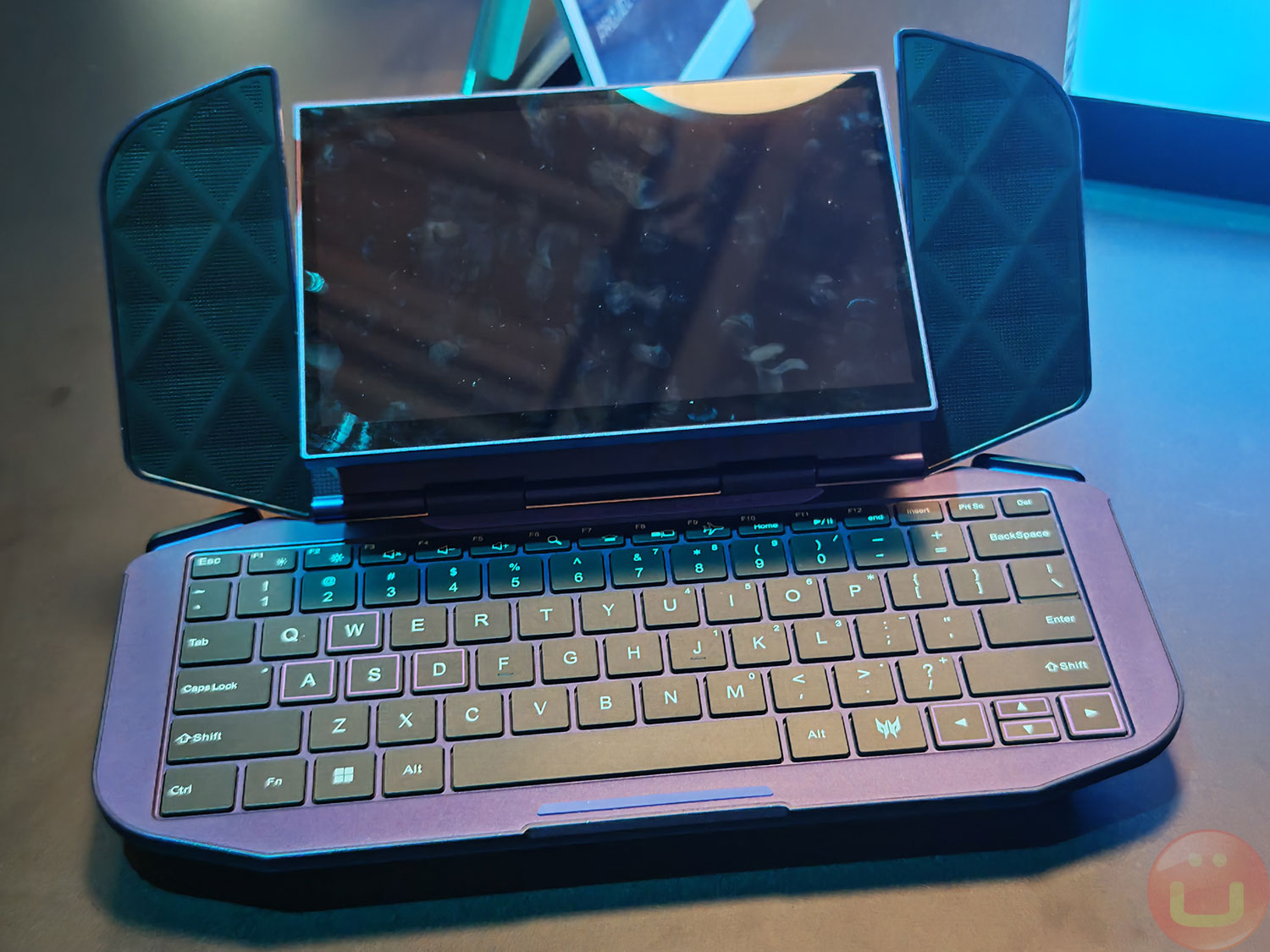 Acer Unveils Project DualPlay Mini, a Gaming Handheld That Turns Into a Tiny Laptop