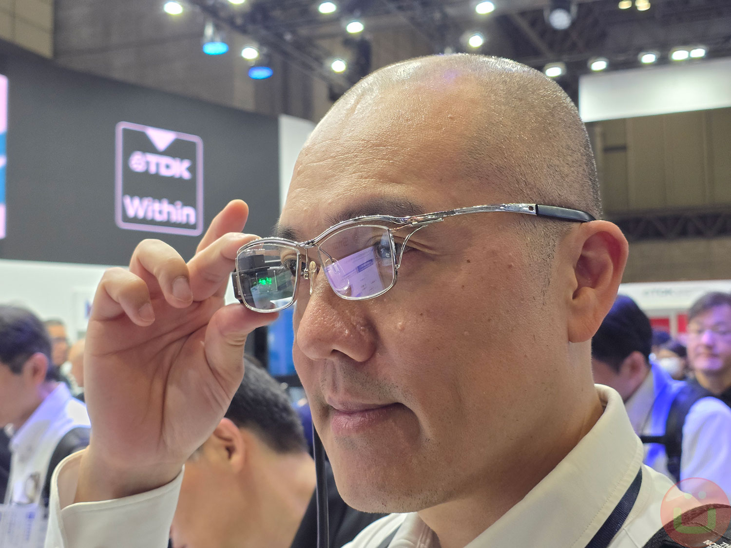 TDK Unveils Tiny Meta-Optic Mirror, Making Display Smart Glasses Ultra-Light
